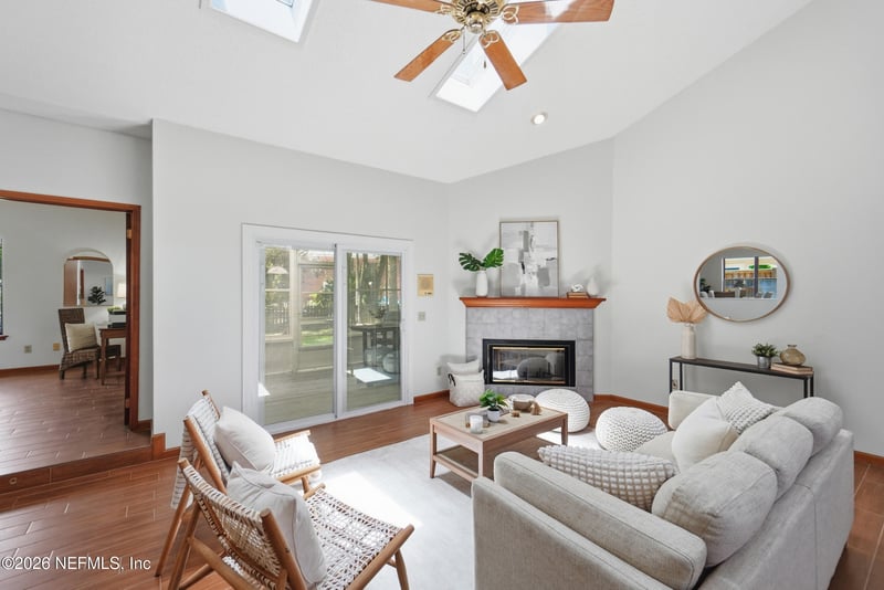 2334 Beachcomber Trl, Atlantic Beach, FL 32233