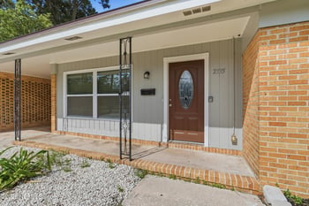 2335 Brest Rd, Jacksonville, FL 32216