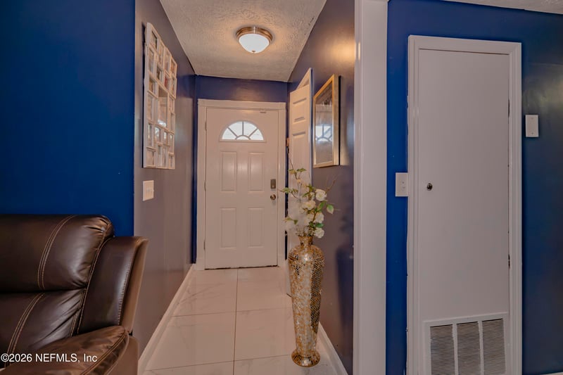 2337 Betsy Dr, Jacksonville, FL 32210