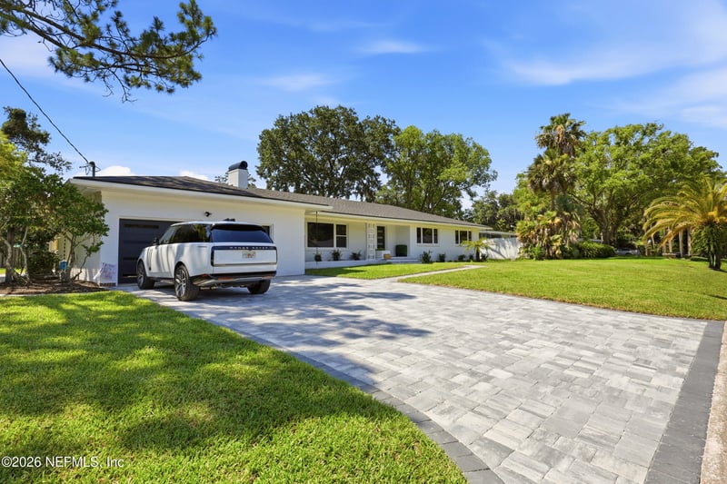 2348 Smullian Trl N, Jacksonville, FL 32217