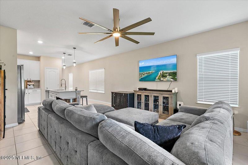 235 Brybar Dr, St Augustine, FL 32095