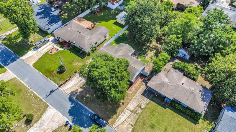 2351 Caladium Rd, Jacksonville, FL 32211