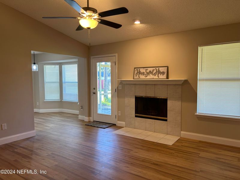 2352 Cruz Ct, Middleburg, FL 32068