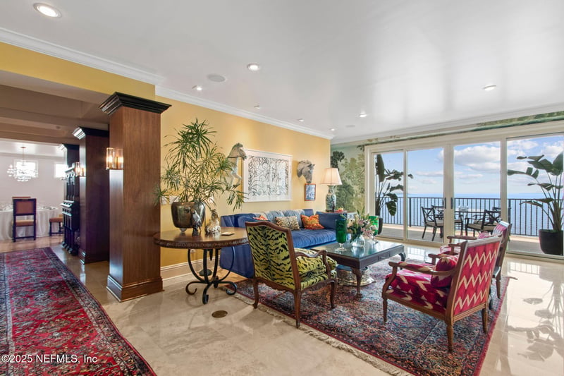 2358 Riverside Ave #1102, Jacksonville, FL 32204