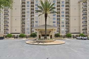 2358 Riverside Ave #405, Jacksonville, FL 32204