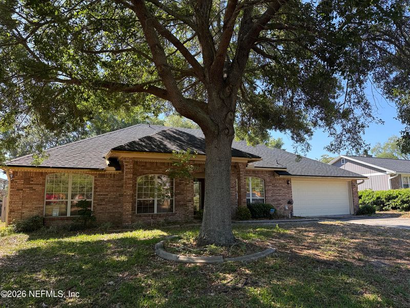 2358 Stonebridge Dr, Orange Park, FL 32065