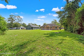 236 S 7th St, Macclenny, FL 32063