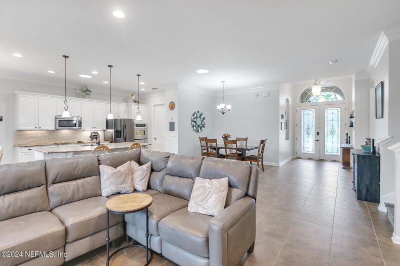 236 S Bellagio Dr, St Augustine, FL 32092