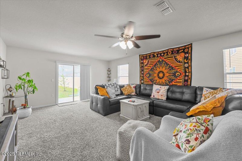 2361 Falling Star Ln, Green Cove Springs, FL 32043