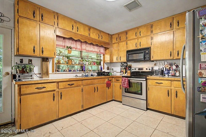 23611 NE State Road 26, Melrose, FL 32666