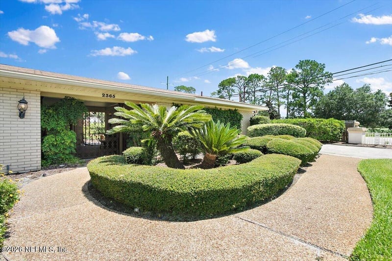2365 Smullian Trl S, Jacksonville, FL 32217