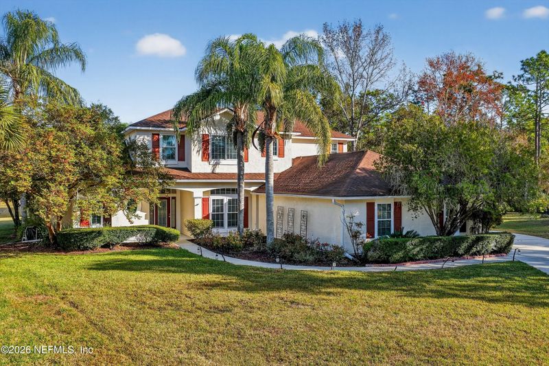 237 Strawberry Ln, St Johns, FL 32259