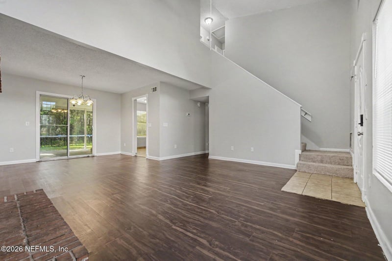 2370 Blossom Ridge Dr N, Jacksonville, FL 32218