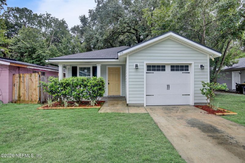 2370 Johnson Ave, Jacksonville, FL 32207