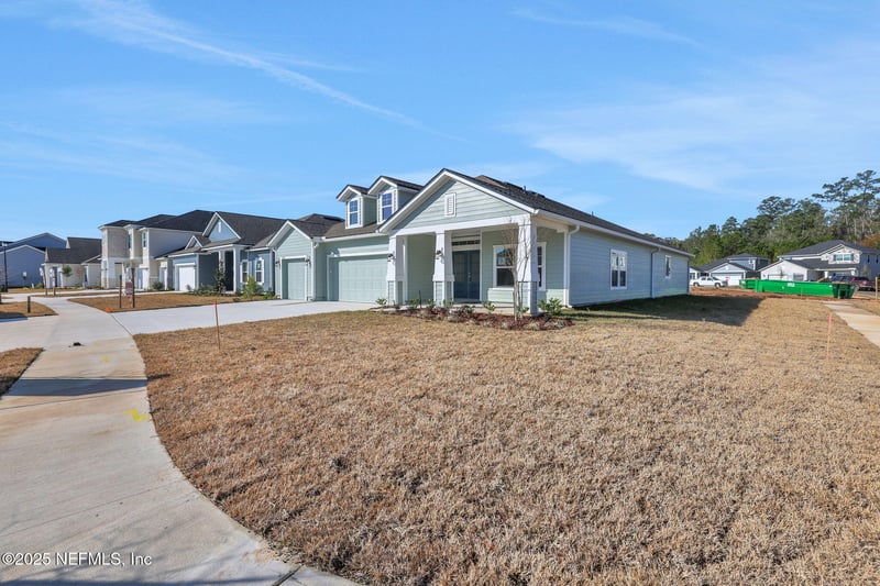 2377 Jennings Farm Dr, Middleburg, FL 32068