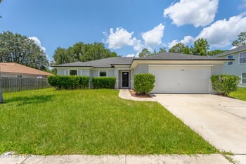 2386 Tyson Lake Dr, Jacksonville, FL 32221