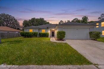 2386 Tyson Lake Dr, Jacksonville, FL 32221