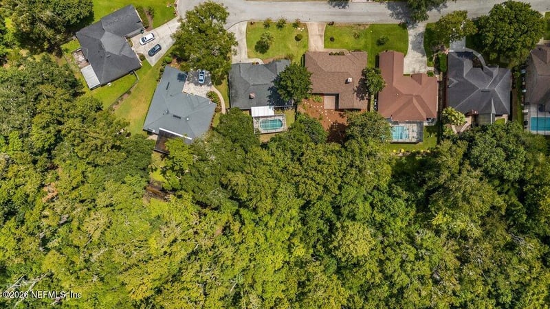 2388 Covington Creek Dr W, Jacksonville, FL 32224