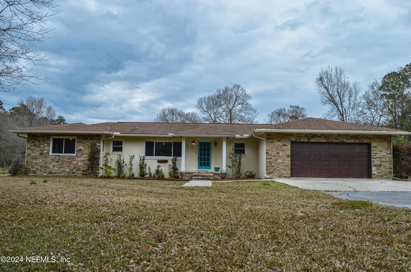 2391 SE 150th St, Starke, FL 32091