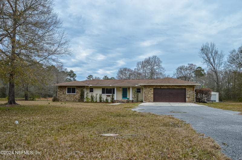 2391 SE 150th St, Starke, FL 32091