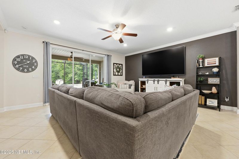 24 Cupcake Ct, St Johns, FL 32259