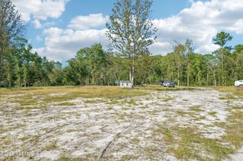 240 Lake Asbury Dr, Green Cove Springs, FL 32043