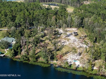 240 Lake Asbury Dr, Green Cove Springs, FL 32043