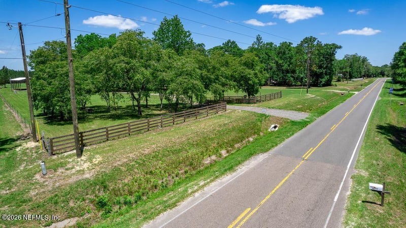 24064 County Road 121, Hilliard, FL 32046
