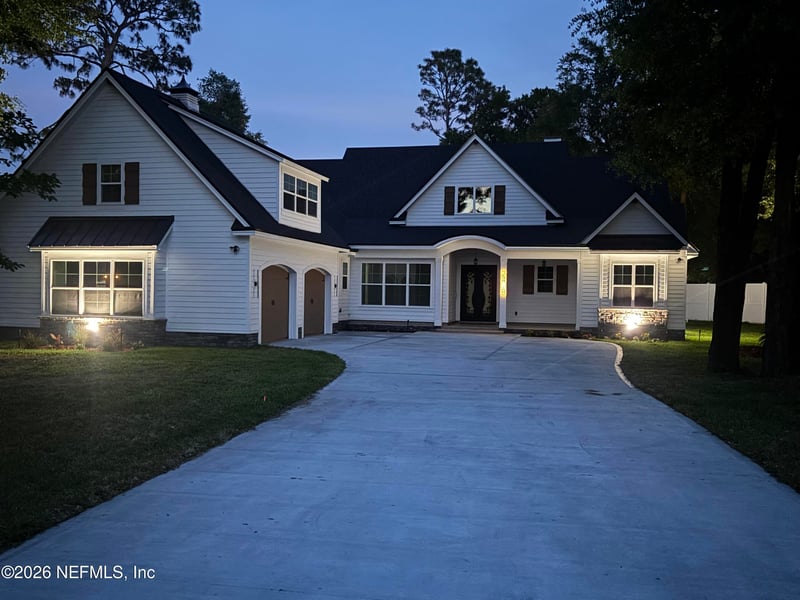 2418 Leafdale Cir S, Jacksonville, FL 32218