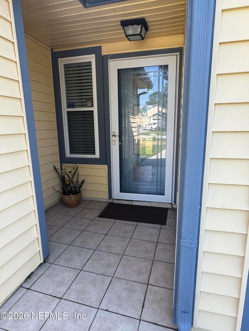 2419 Wattle Tree Rd E, Jacksonville, FL 32246
