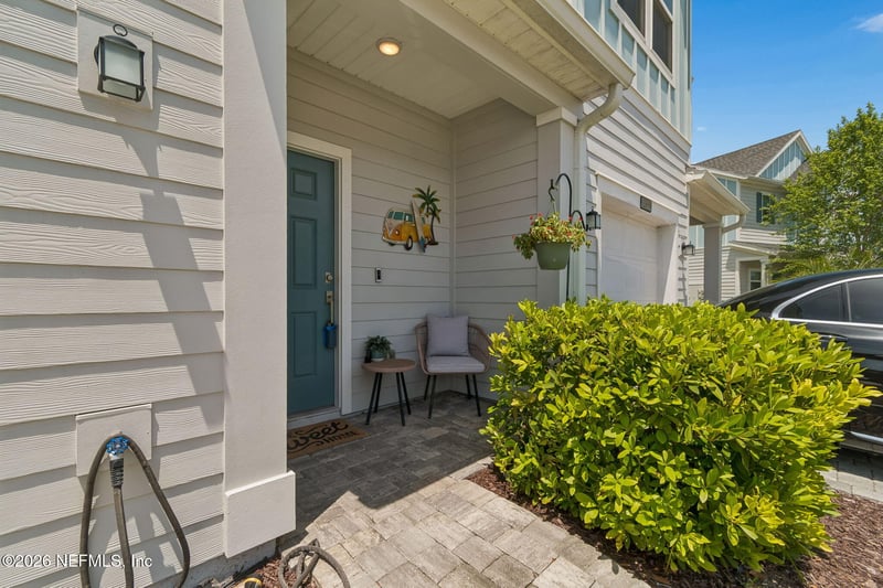 242 Boracay Cir, St Johns, FL 32259