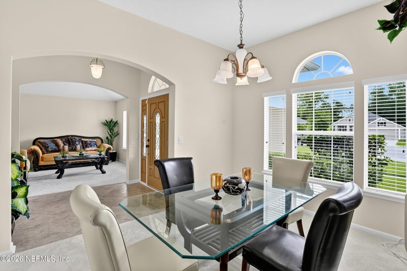 242 Southern Rose Dr, Jacksonville, FL 32225