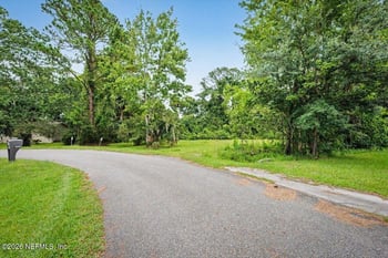 242 Yarbrough Cir, St Augustine, FL 32095