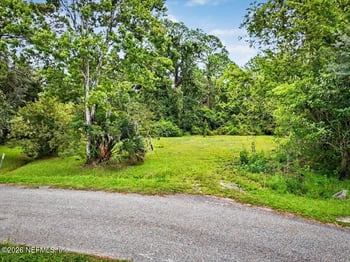 242 Yarbrough Cir, St Augustine, FL 32095