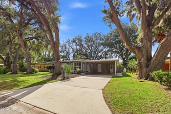 2430 Ironwood Dr, Jacksonville, FL 32216