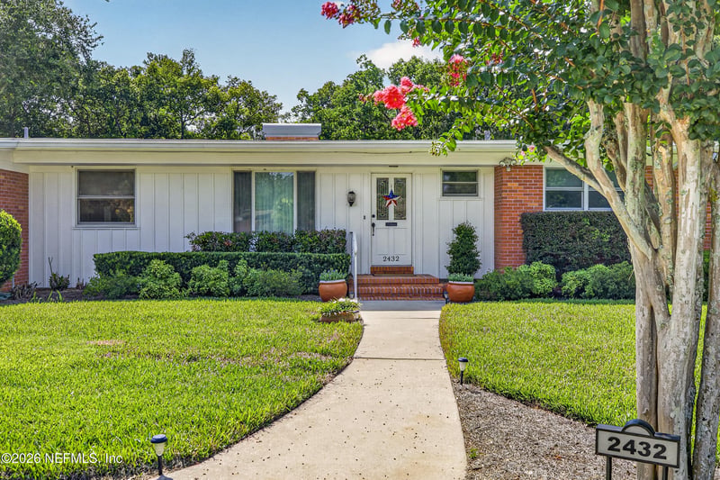2432 Jose Cir S, Jacksonville, FL 32217
