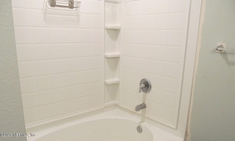 2434 Oak Stream Dr, Green Cove Springs, FL 32043