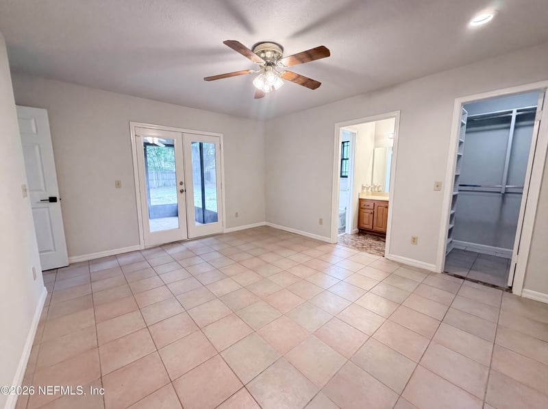 2441 Longwood St, Orange Park, FL 32065