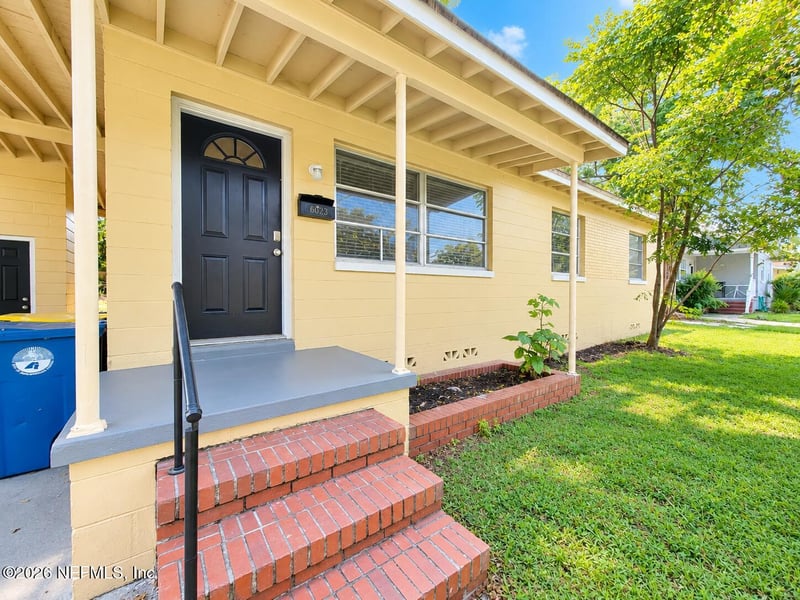 2448 Marble Dr, Jacksonville, FL 32211