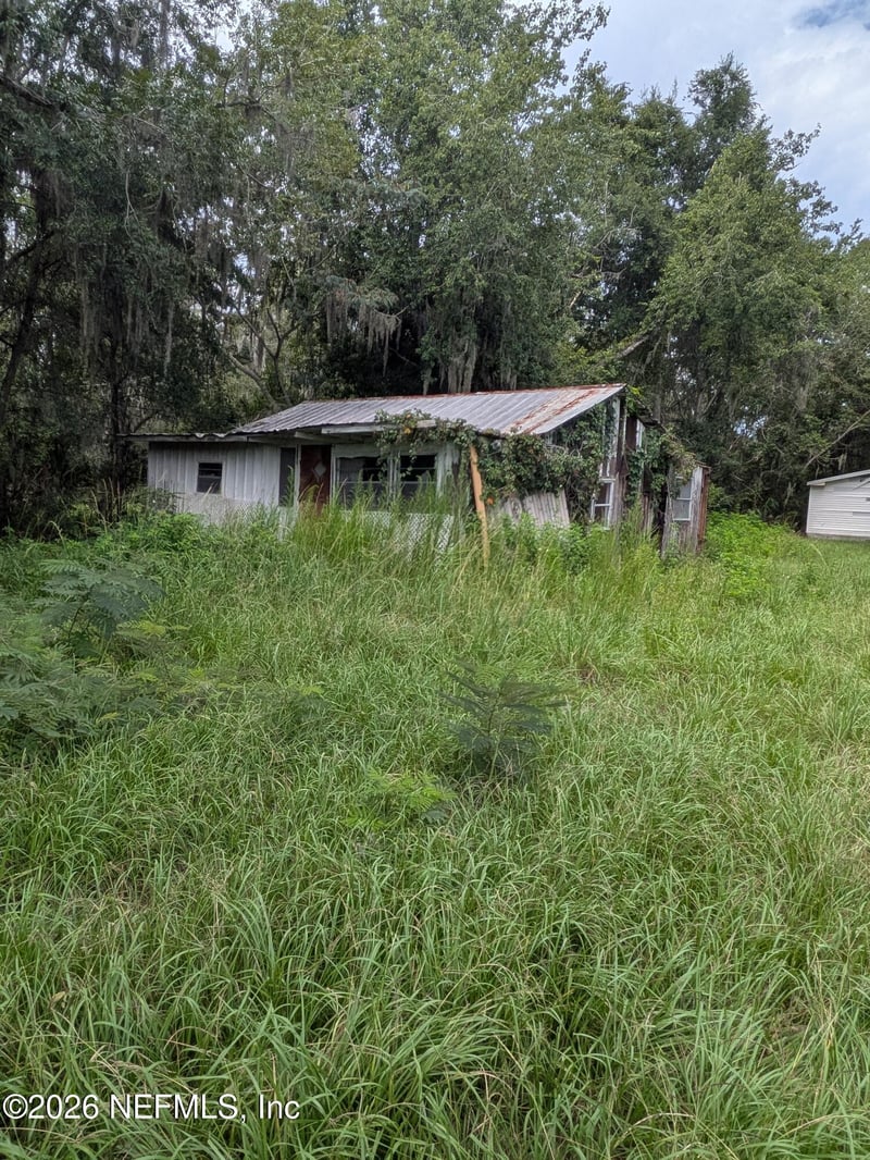 24485 N Us Highway 301, Lawtey, FL 32058