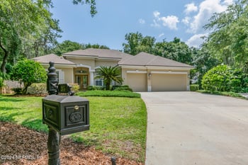 245 Bluebird Ln, St Augustine, FL 32080