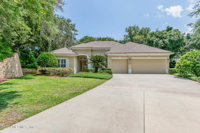 245 Bluebird Ln, St Augustine, FL 32080