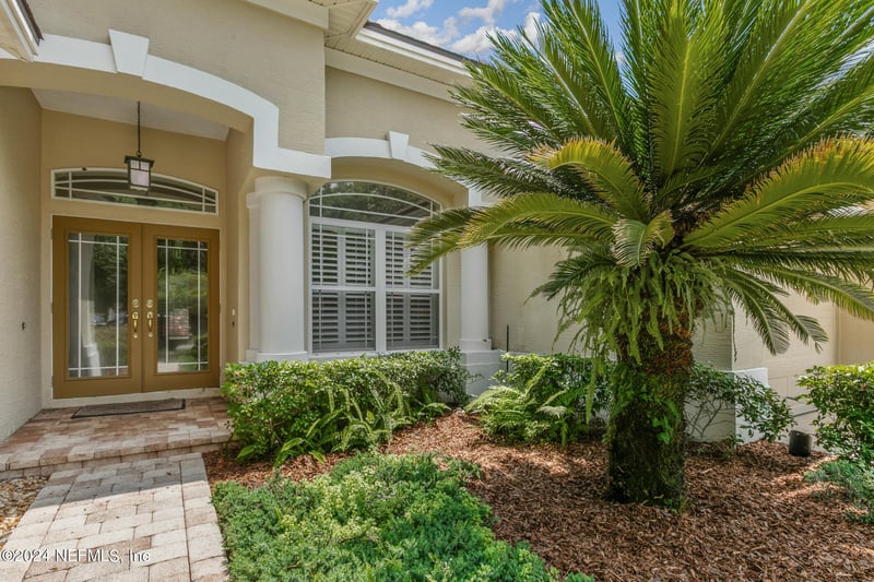 245 Bluebird Ln, St Augustine, FL 32080