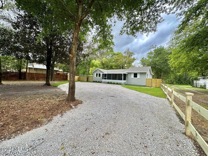 2450 Anniston Rd, Jacksonville, FL 32246