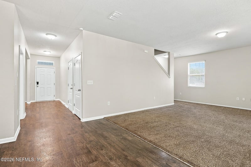 2452 Sotterley Ln, Jacksonville, FL 32220