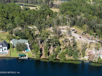 246 Lake Asbury Dr, Green Cove Springs, FL 32043