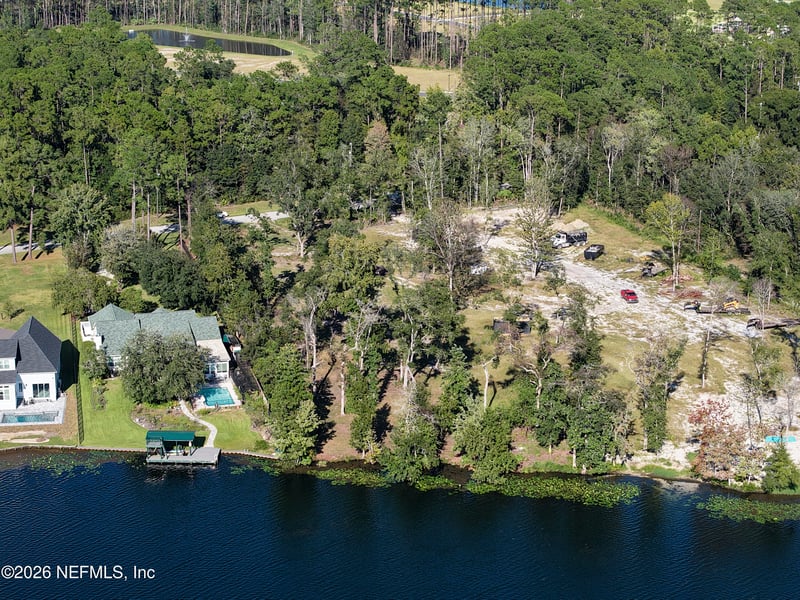 246 Lake Asbury Dr, Green Cove Springs, FL 32043