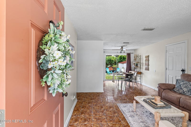 2464 Spokane Ave E, Jacksonville, FL 32233