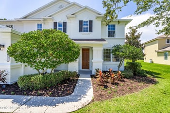 2472 Tanner Lake Ct, Jacksonville, FL 32221