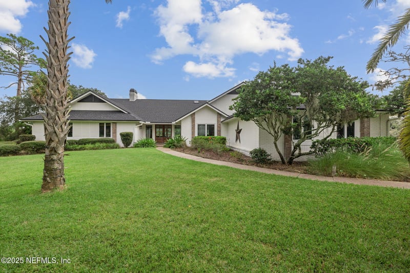 24726 Misty Lake Dr, Ponte Vedra Beach, FL 32082